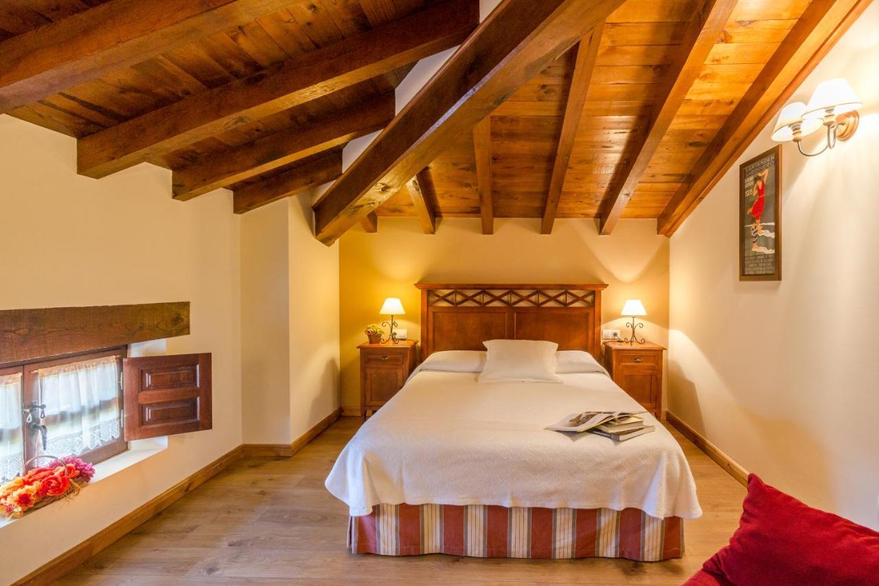 Posada Caborredondo Santillana del Mar Buitenkant foto